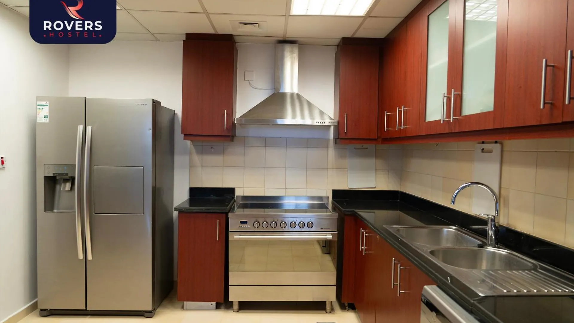 دبي Rovers Beach Hostel Jbr